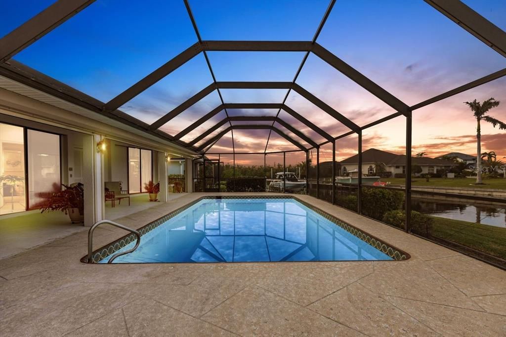 For Sale: $825,000 (3 beds, 2 baths, 2805 Square Feet)