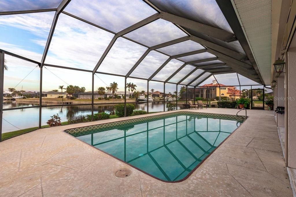 For Sale: $825,000 (3 beds, 2 baths, 2805 Square Feet)