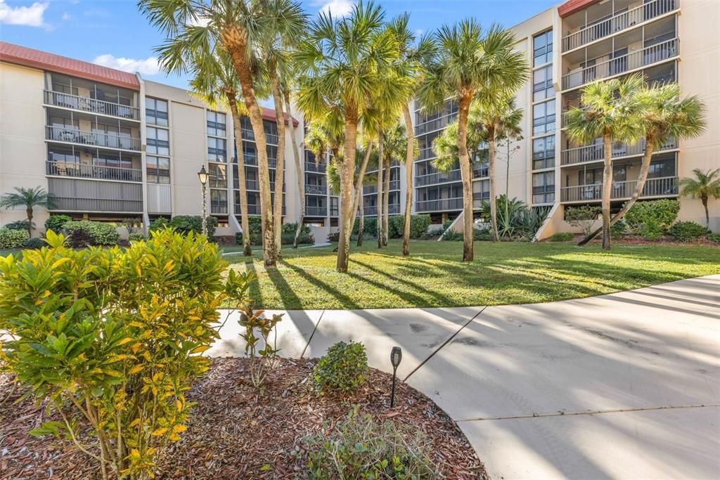 На продажу: $99,900 (1 спален, 1 ванн, 634 Квадратных фут)