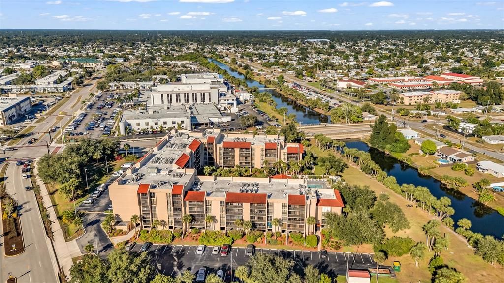 На продажу: $99,900 (1 спален, 1 ванн, 634 Квадратных фут)