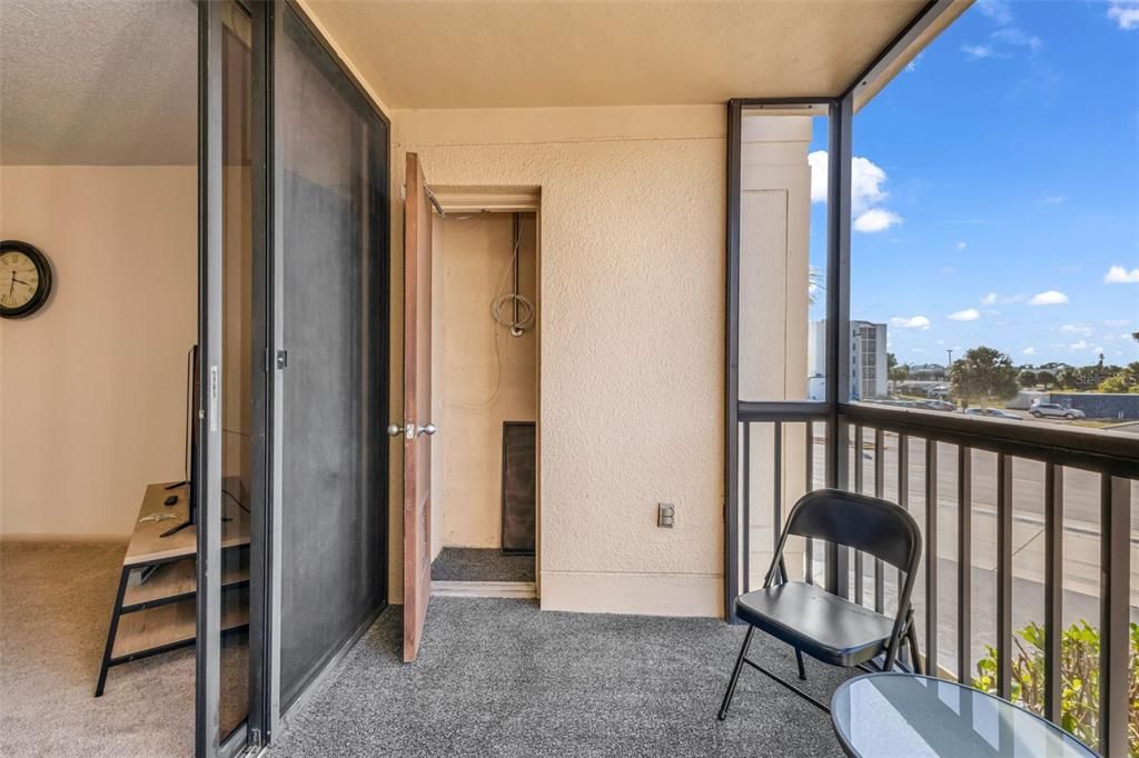 На продажу: $99,900 (1 спален, 1 ванн, 634 Квадратных фут)