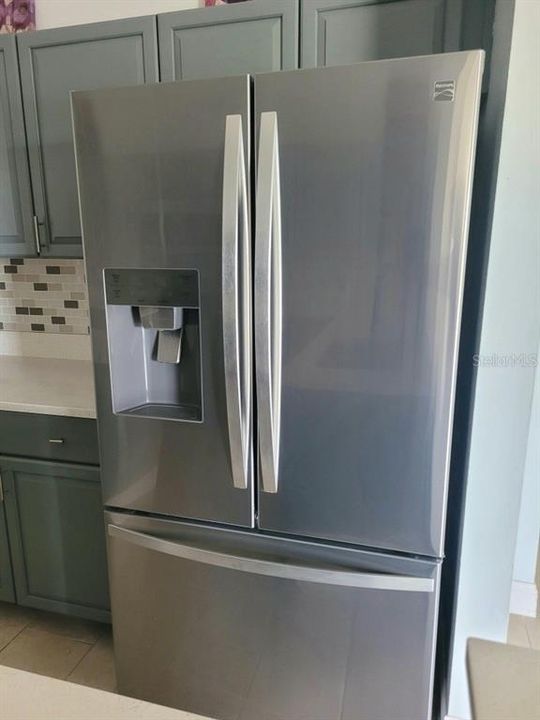 For Sale: $439,000 (3 beds, 2 baths, 1920 Square Feet)