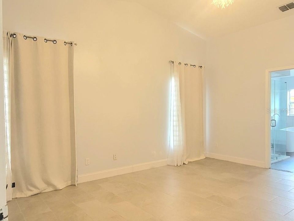 For Sale: $439,000 (3 beds, 2 baths, 1920 Square Feet)