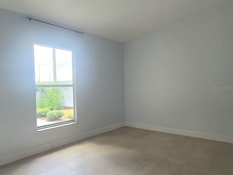 For Sale: $439,000 (3 beds, 2 baths, 1920 Square Feet)