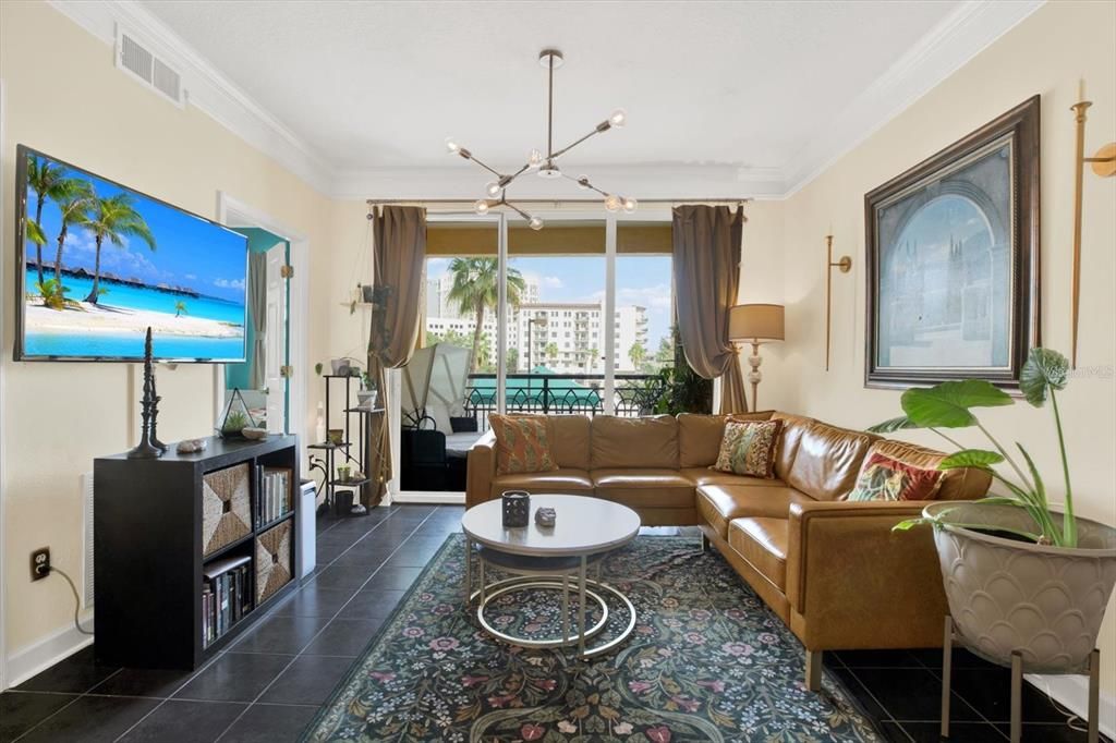 En Venta: $465,000 (2 camas, 1 baños, 1022 Pies cuadrados)