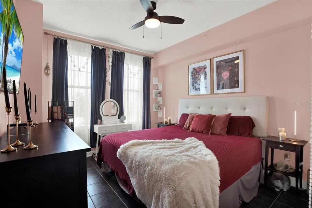 En Venta: $465,000 (2 camas, 1 baños, 1022 Pies cuadrados)