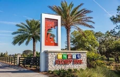 For Sale: $699,900 (4 beds, 2 baths, 2089 Square Feet)