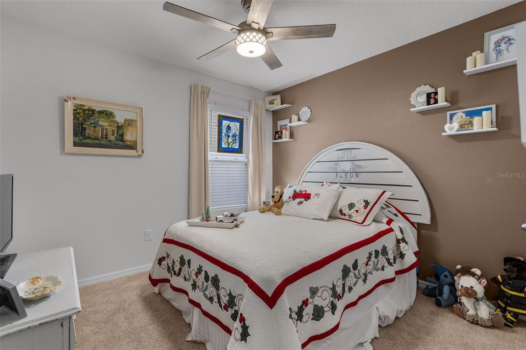 For Sale: $334,900 (4 beds, 2 baths, 1867 Square Feet)