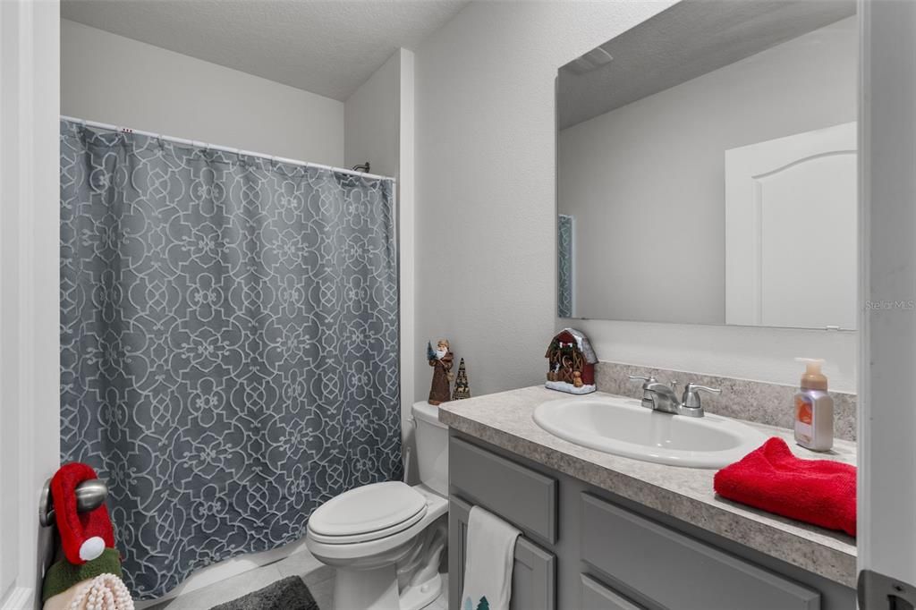 For Sale: $334,900 (4 beds, 2 baths, 1867 Square Feet)