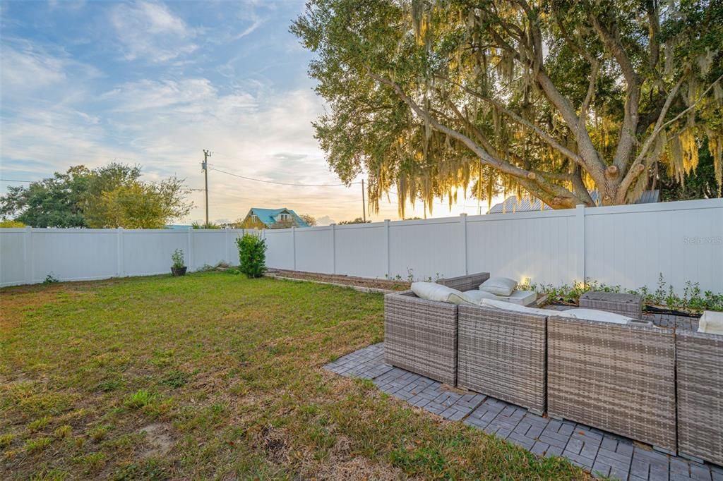 For Sale: $334,900 (4 beds, 2 baths, 1867 Square Feet)