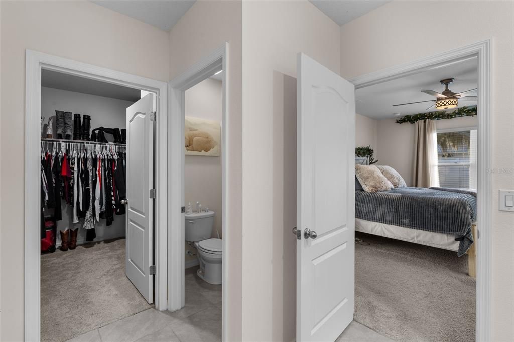 For Sale: $334,900 (4 beds, 2 baths, 1867 Square Feet)