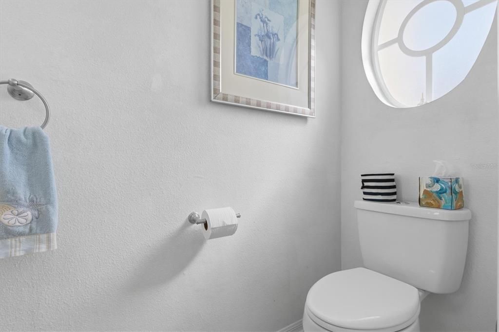 En Venta: $395,000 (3 camas, 2 baños, 1600 Pies cuadrados)