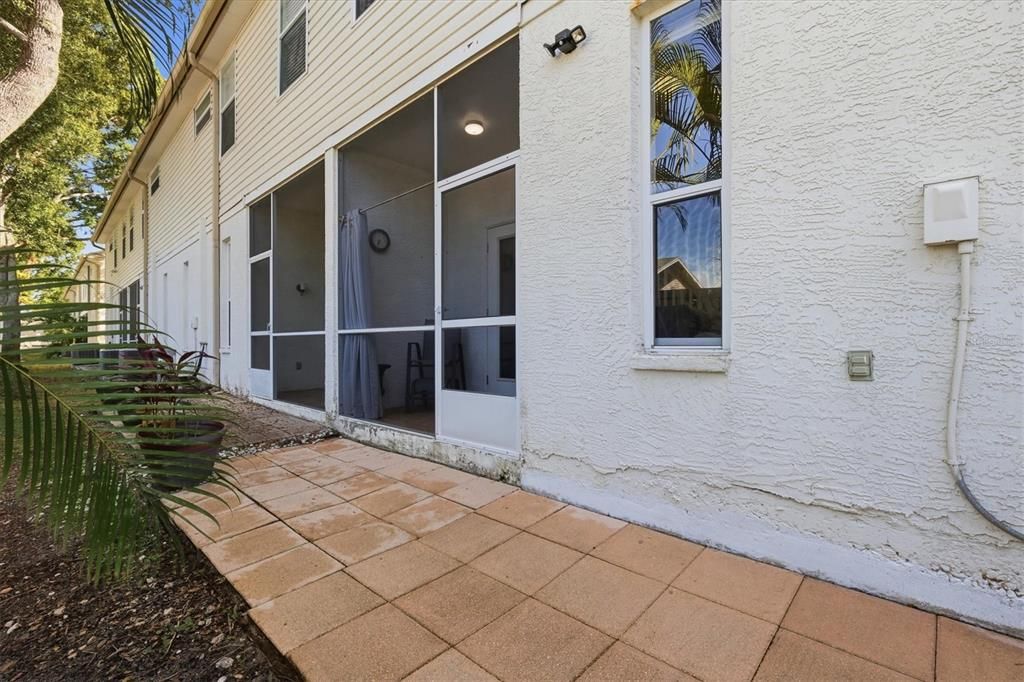 En Venta: $395,000 (3 camas, 2 baños, 1600 Pies cuadrados)