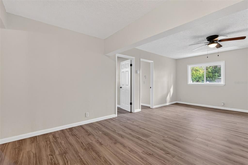 For Rent: $2,000 (2 beds, 1 baths, 800 Square Feet)