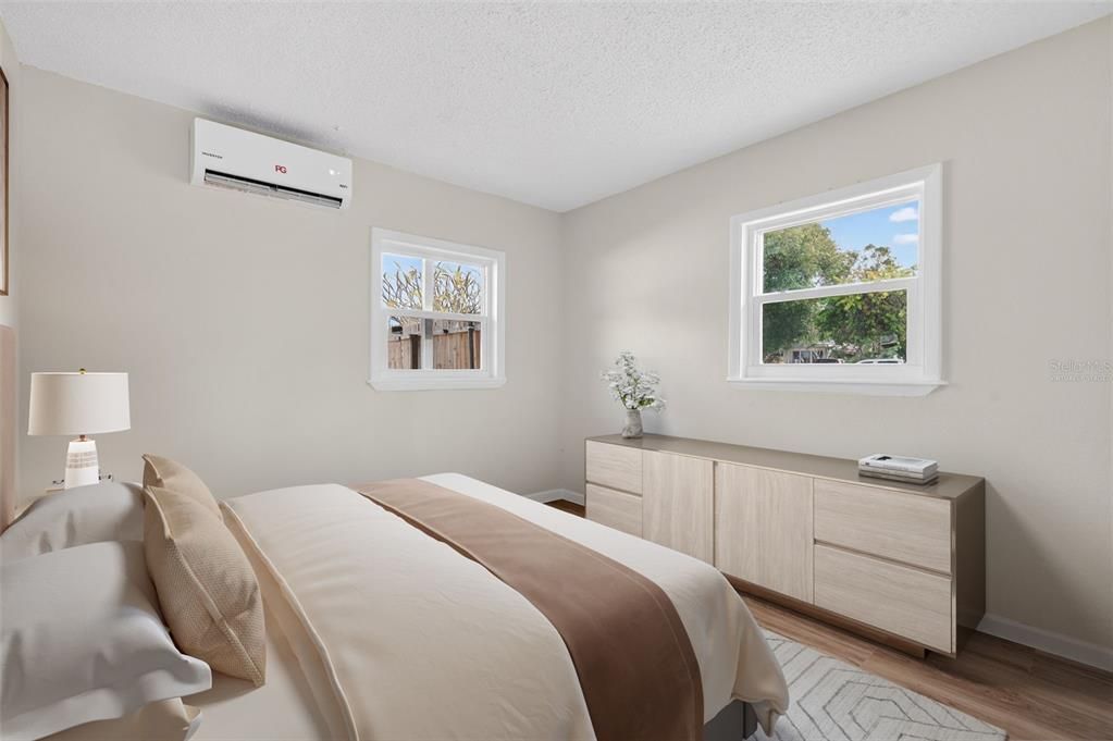 For Rent: $2,000 (2 beds, 1 baths, 800 Square Feet)