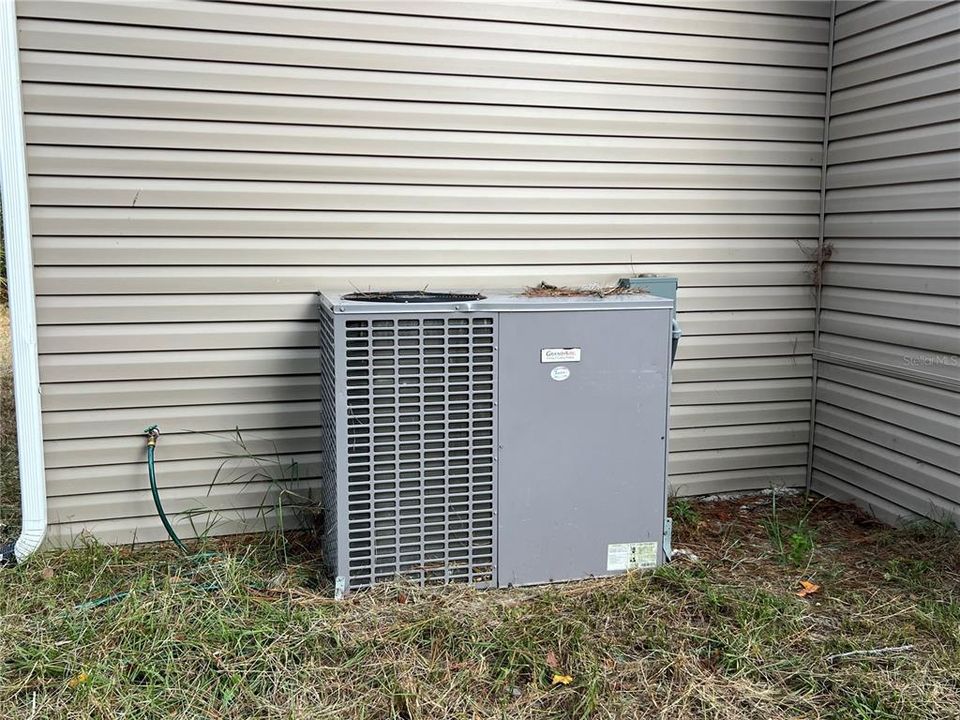 En Venta: $229,900 (3 camas, 2 baños, 1616 Pies cuadrados)