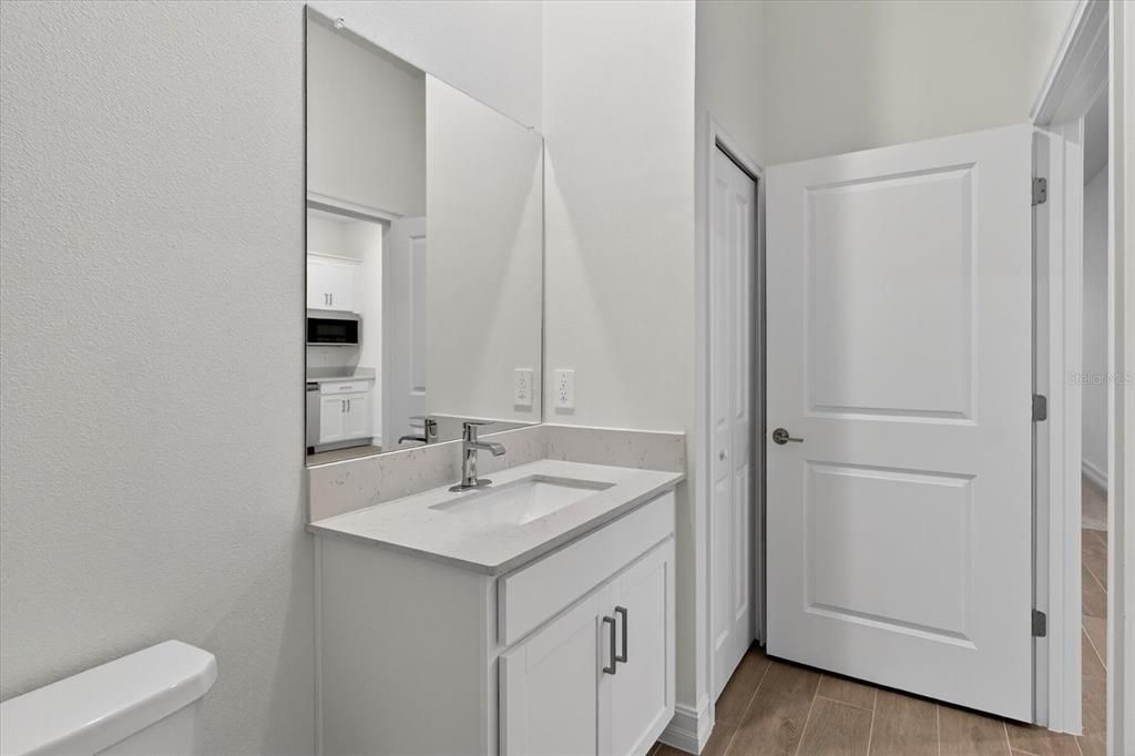 В аренду: $1,450 (1 спален, 1 ванн, 824 Квадратных фут)