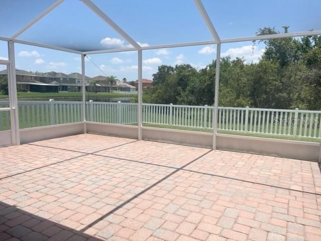 出租: $2,875 (5 贝兹, 3 浴室, 2750 平方英尺)