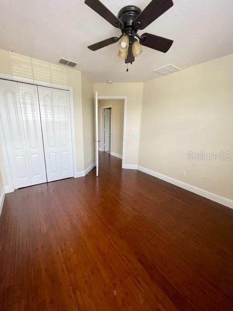 出租: $2,875 (5 贝兹, 3 浴室, 2750 平方英尺)