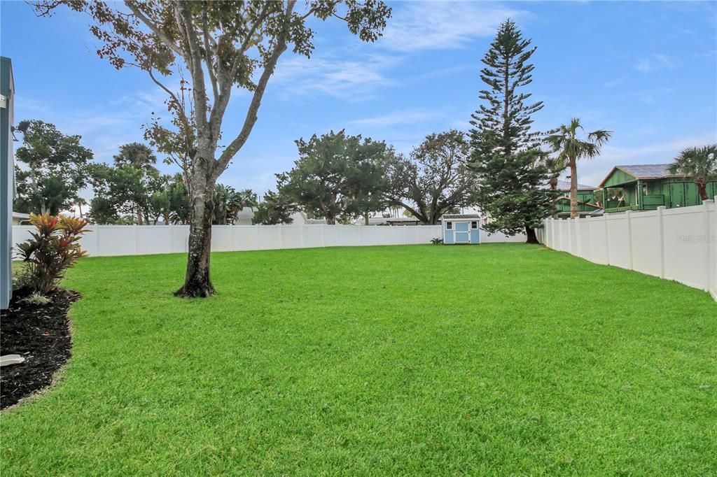 For Sale: $925,000 (3 beds, 2 baths, 2020 Square Feet)