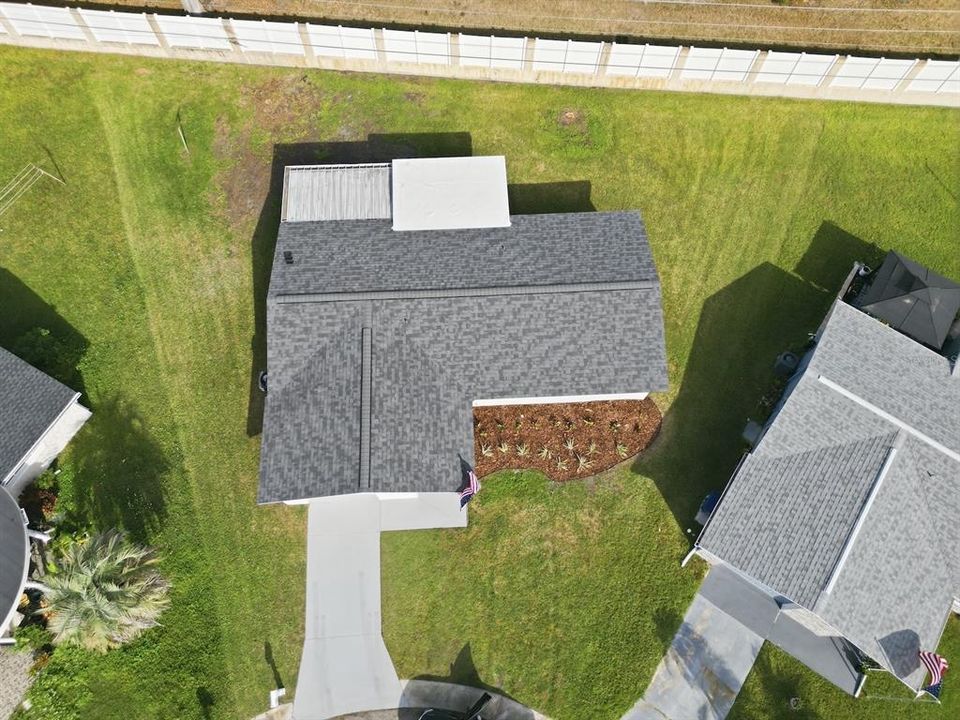 For Sale: $219,000 (2 beds, 1 baths, 1088 Square Feet)