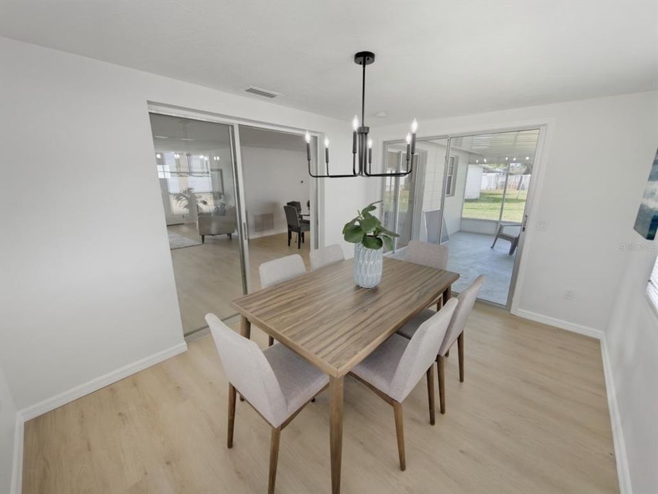 For Sale: $219,000 (2 beds, 1 baths, 1088 Square Feet)