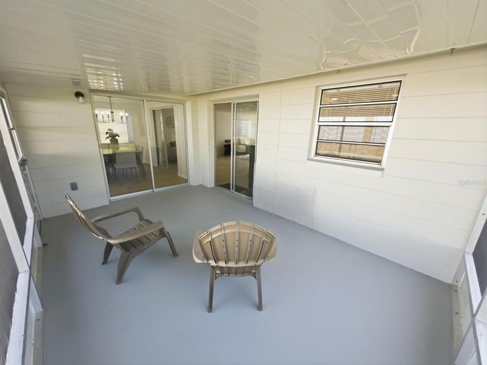 For Sale: $219,000 (2 beds, 1 baths, 1088 Square Feet)