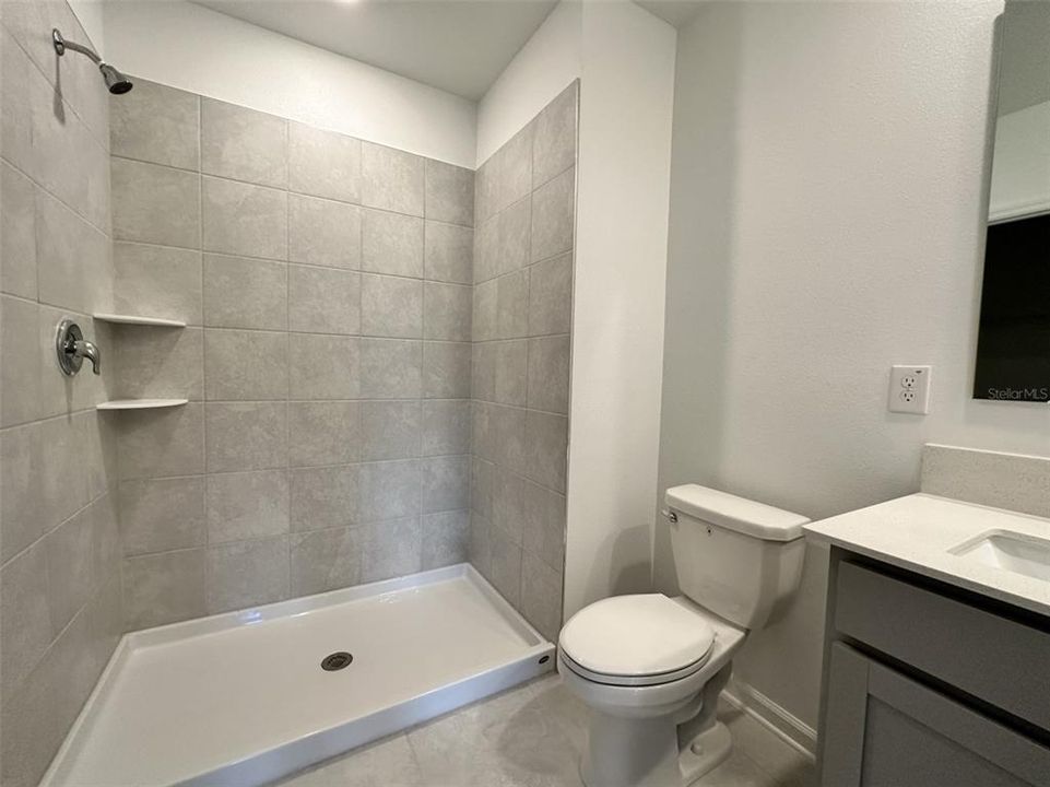 В аренду: $2,050 (3 спален, 2 ванн, 1560 Квадратных фут)