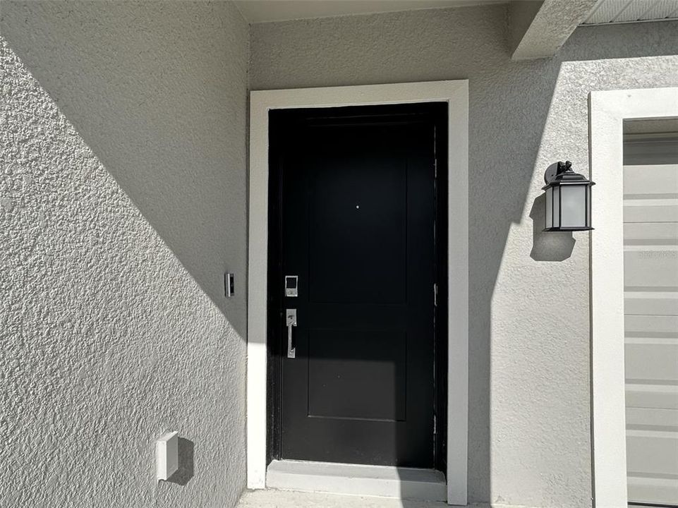 В аренду: $2,050 (3 спален, 2 ванн, 1560 Квадратных фут)