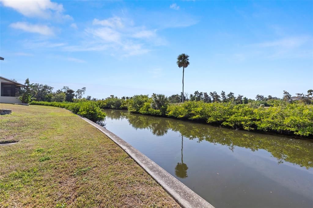 待售: $234,900 (2 贝兹, 2 浴室, 1058 平方英尺)