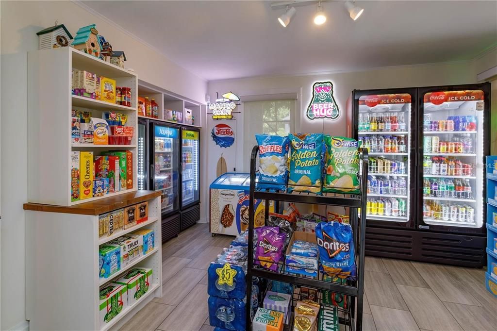 На продажу: $1,699,900 (1 спален, 2 ванн, 2500 Квадратных фут)