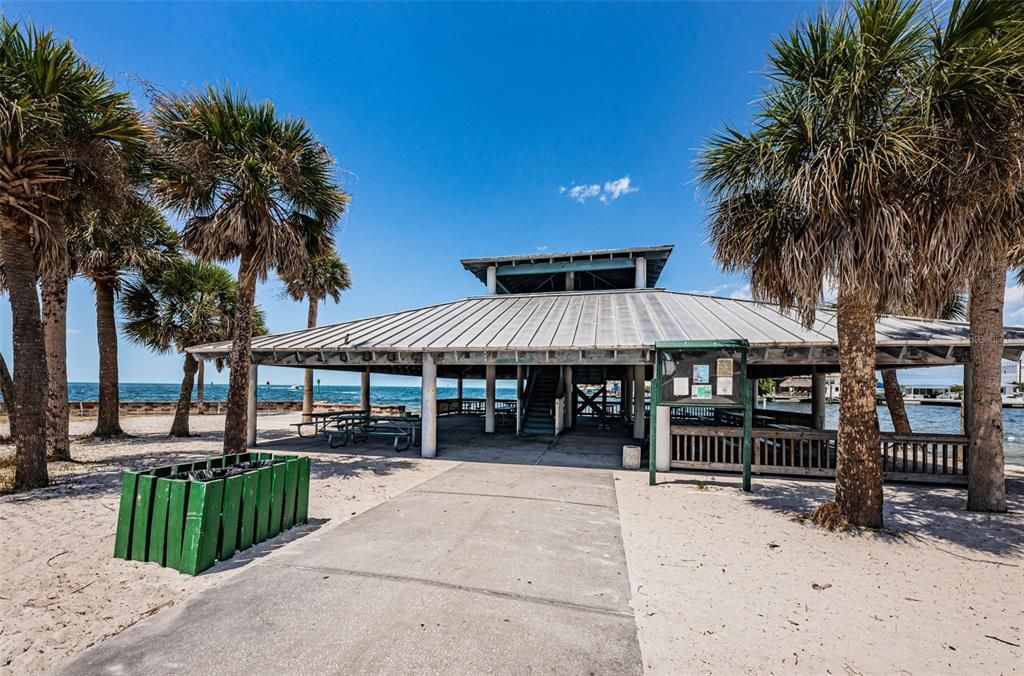 For Sale: $425,000 (3 beds, 2 baths, 1712 Square Feet)