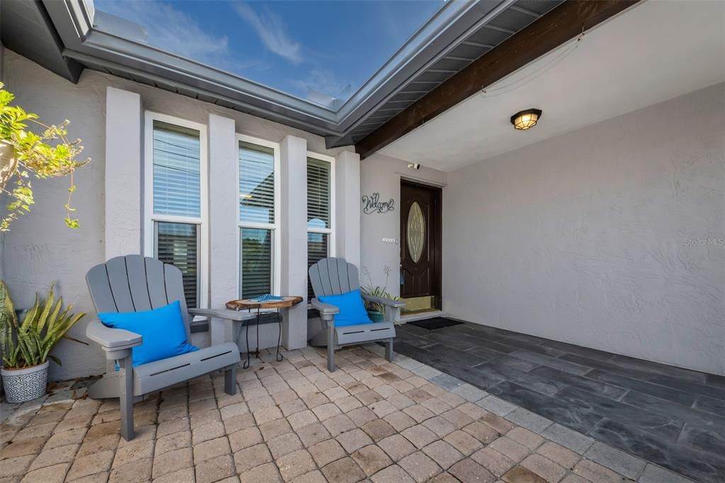 For Sale: $425,000 (3 beds, 2 baths, 1712 Square Feet)