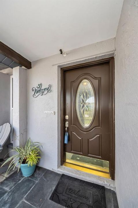 For Sale: $425,000 (3 beds, 2 baths, 1712 Square Feet)