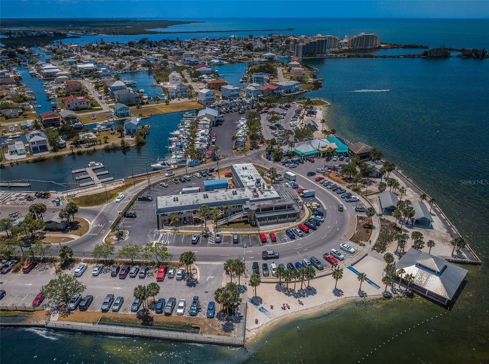 For Sale: $425,000 (3 beds, 2 baths, 1712 Square Feet)