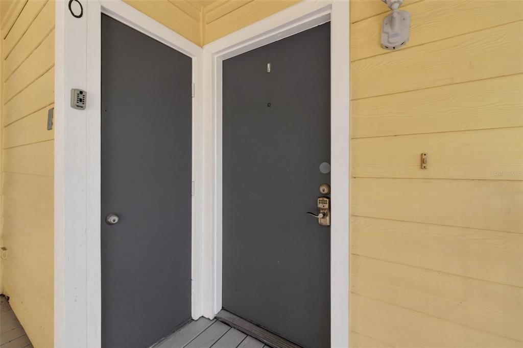 待售: $210,000 (3 贝兹, 2 浴室, 1350 平方英尺)