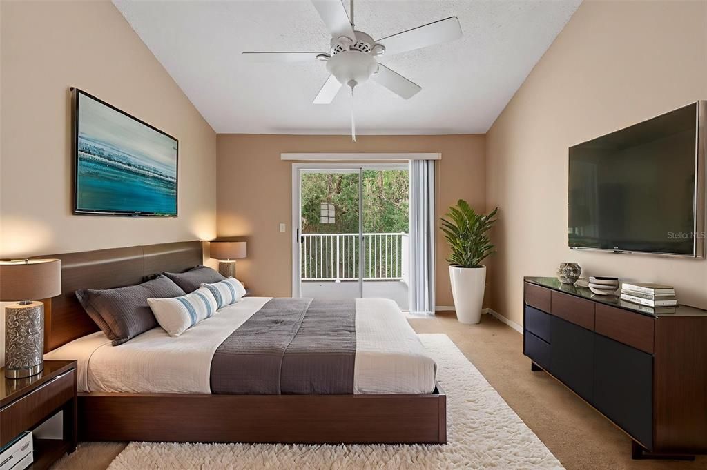 待售: $210,000 (3 贝兹, 2 浴室, 1350 平方英尺)