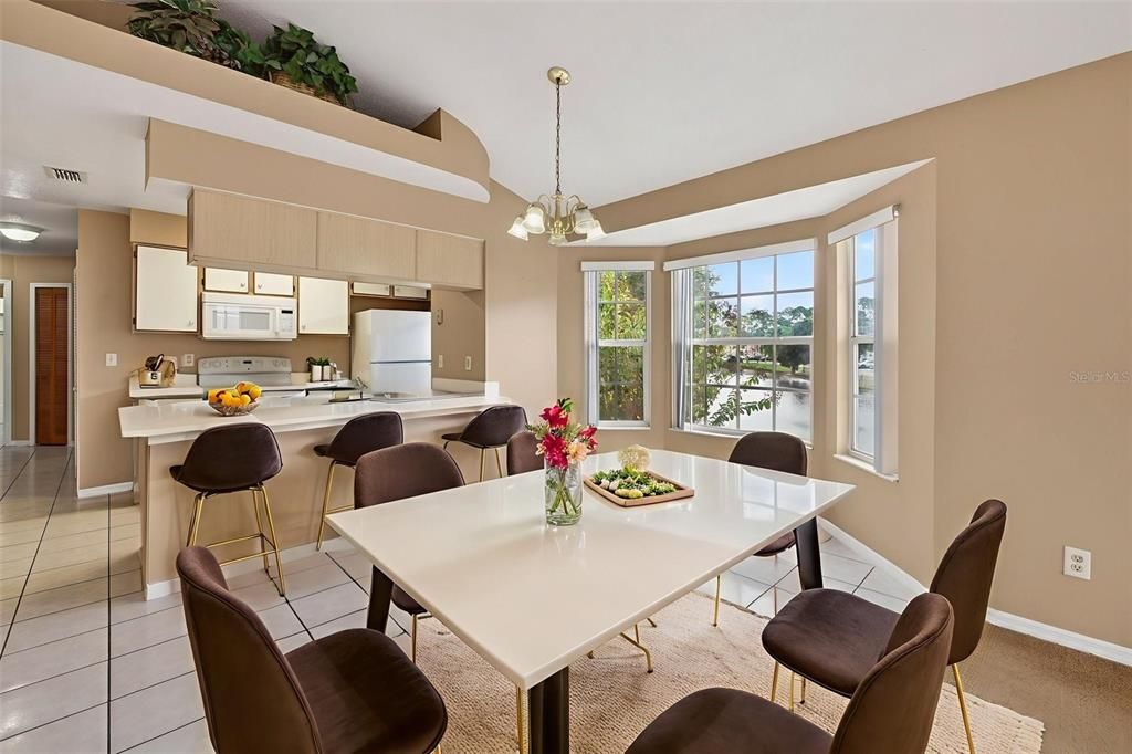 待售: $210,000 (3 贝兹, 2 浴室, 1350 平方英尺)