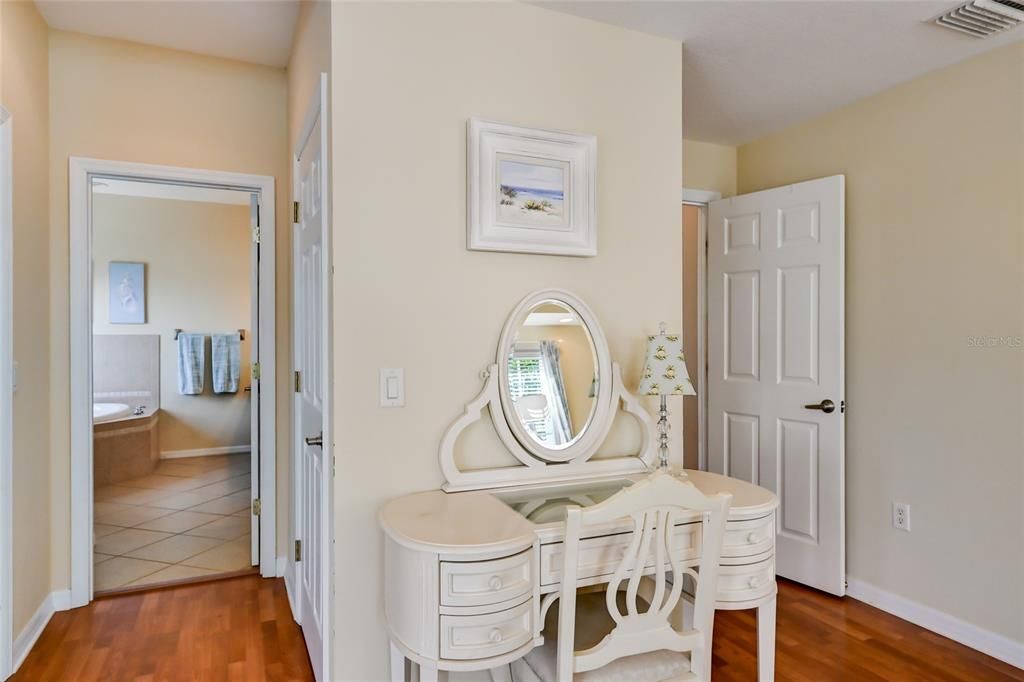 For Sale: $1,795,000 (3 beds, 2 baths, 2288 Square Feet)