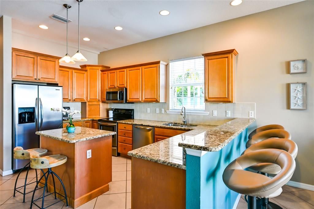 For Sale: $1,795,000 (3 beds, 2 baths, 2288 Square Feet)