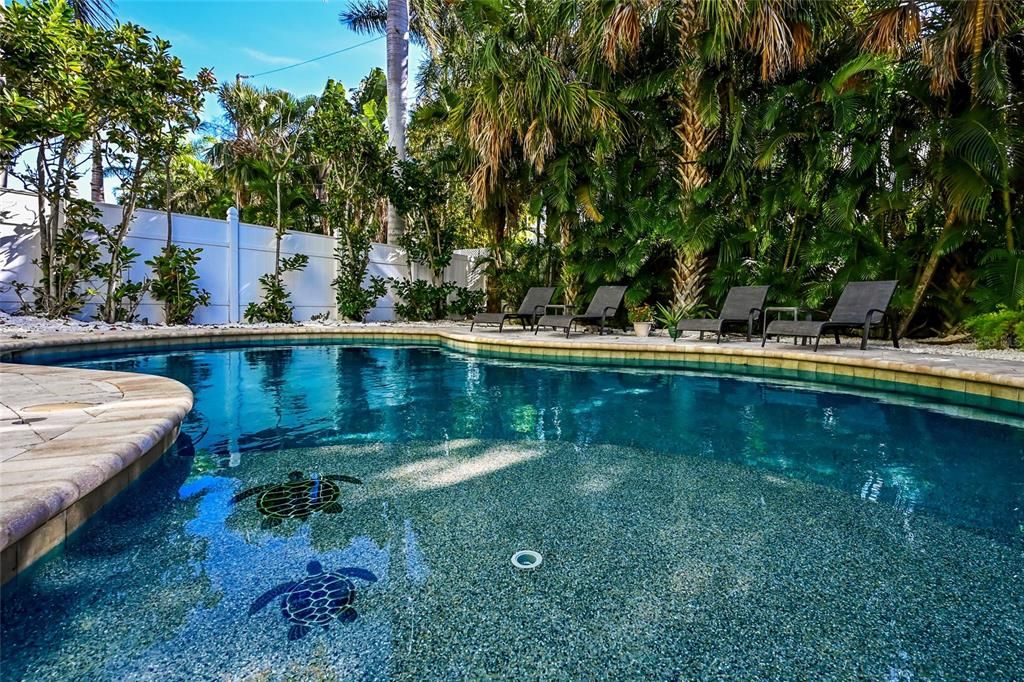 For Sale: $1,795,000 (3 beds, 2 baths, 2288 Square Feet)