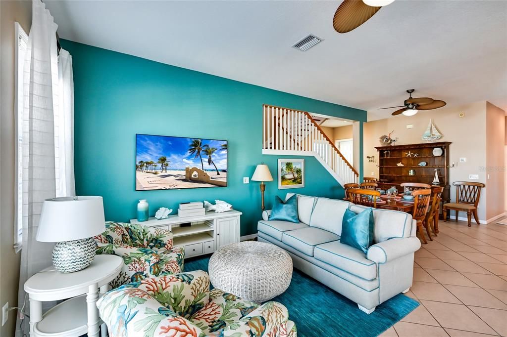 For Sale: $1,795,000 (3 beds, 2 baths, 2288 Square Feet)