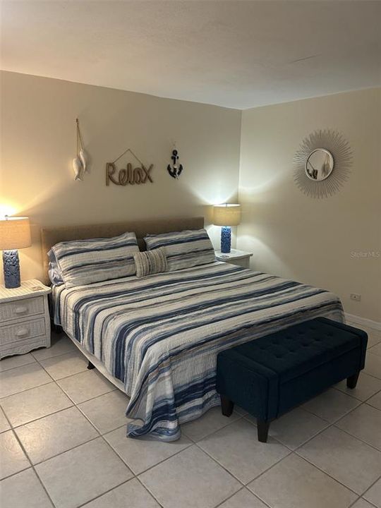 For Rent: $7,000 (2 beds, 2 baths, 1050 Square Feet)