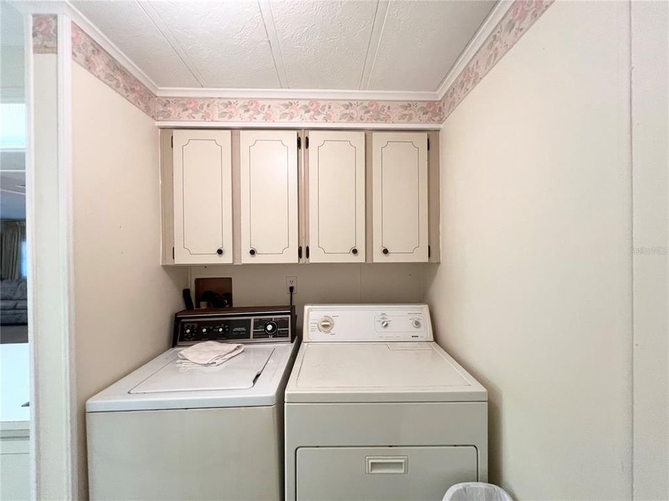 На продажу: $129,000 (2 спален, 2 ванн, 1248 Квадратных фут)