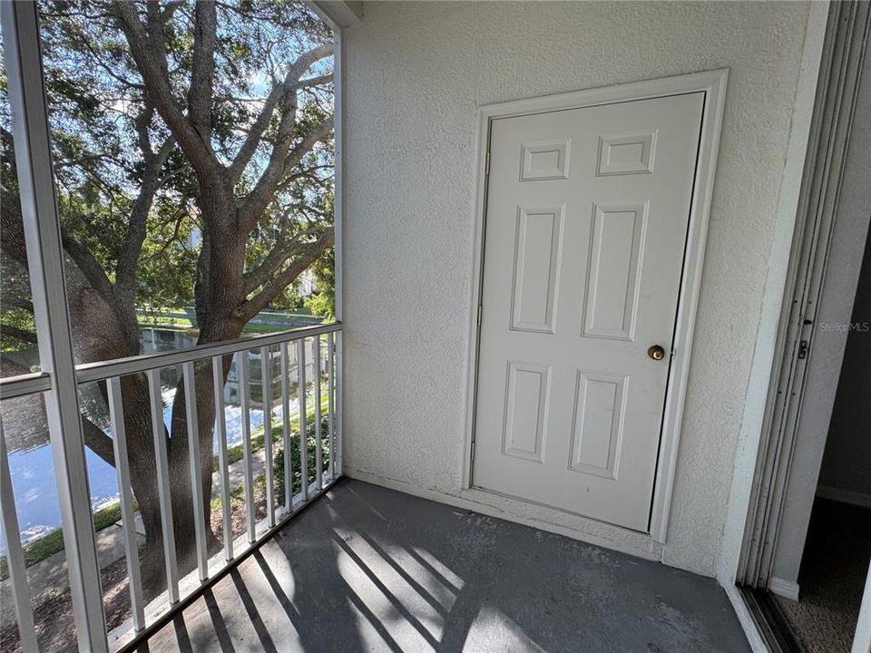 待售: $194,900 (2 贝兹, 2 浴室, 1009 平方英尺)