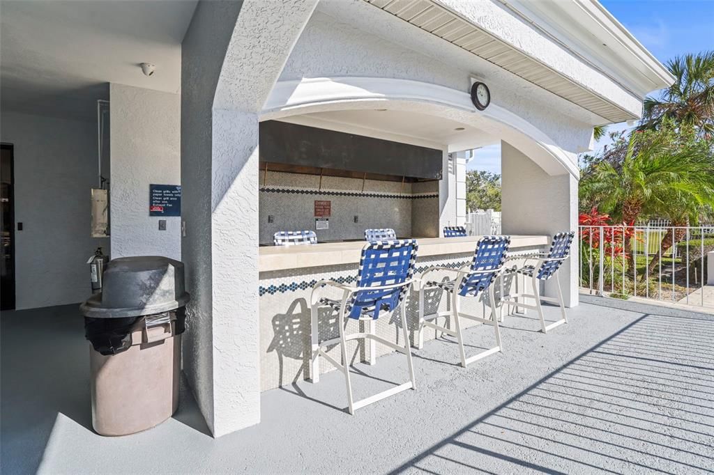 Active With Contract: $167,950 (1 beds, 1 baths, 760 Square Feet)