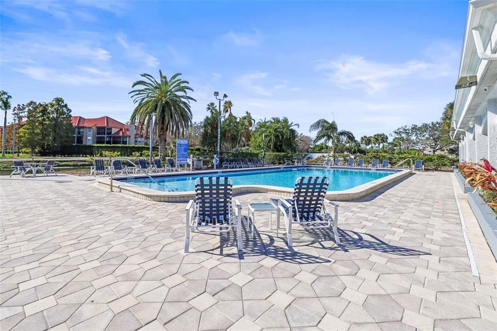 Active With Contract: $167,950 (1 beds, 1 baths, 760 Square Feet)