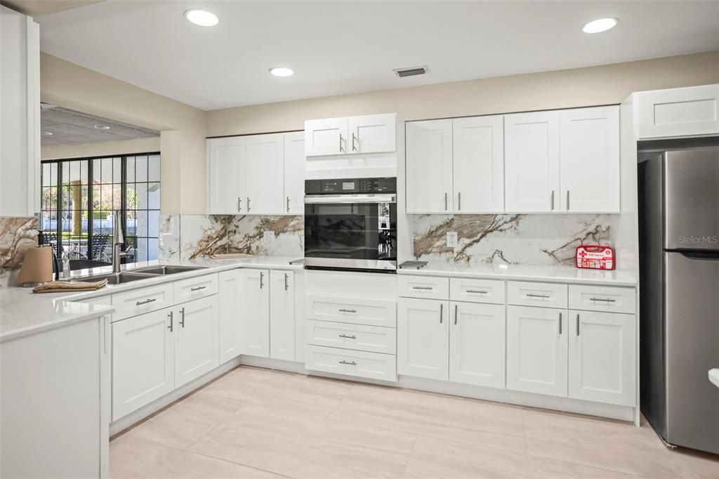 Active With Contract: $167,950 (1 beds, 1 baths, 760 Square Feet)