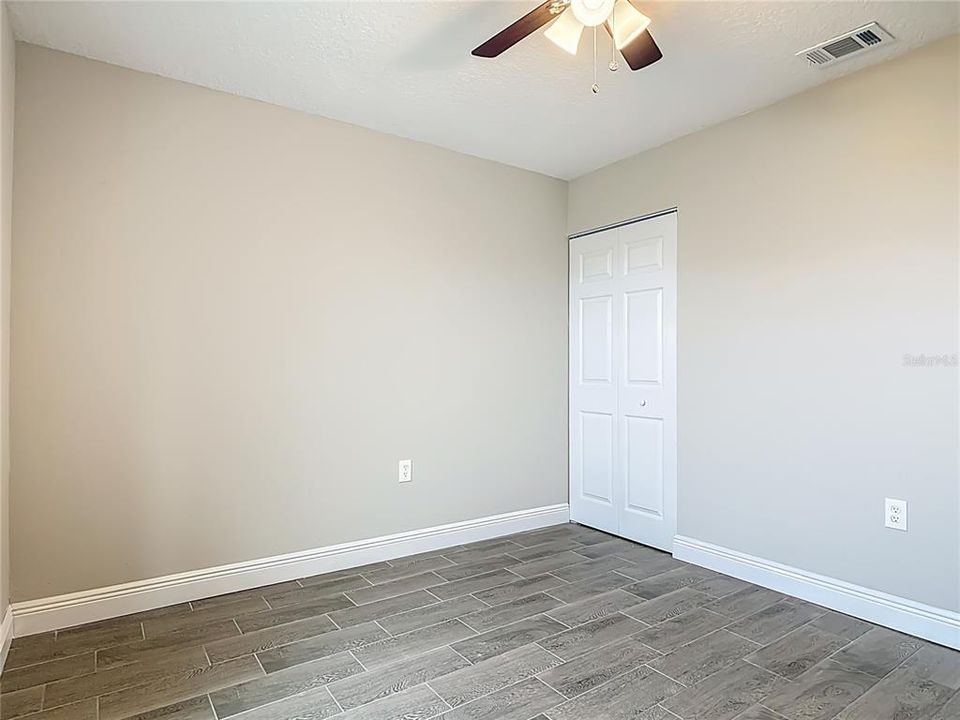 For Sale: $289,900 (3 beds, 2 baths, 1032 Square Feet)
