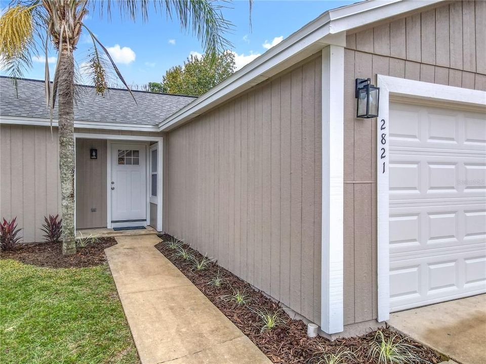 For Sale: $289,900 (3 beds, 2 baths, 1032 Square Feet)